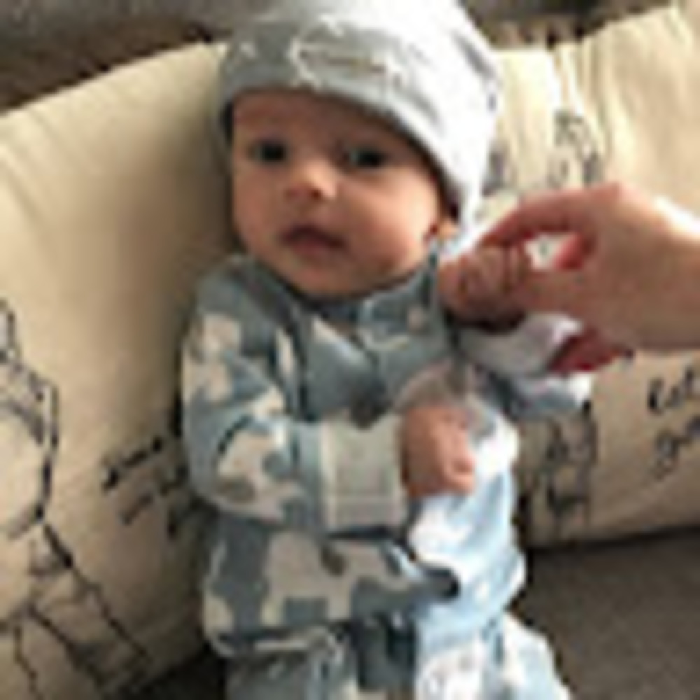 Meet your Posher, Avery